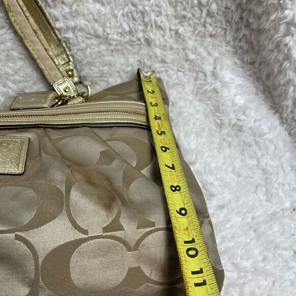 Coach large Tote Bag satin gold Signature F20026 metallic gold trim & Straps. - Picture 6 of 15